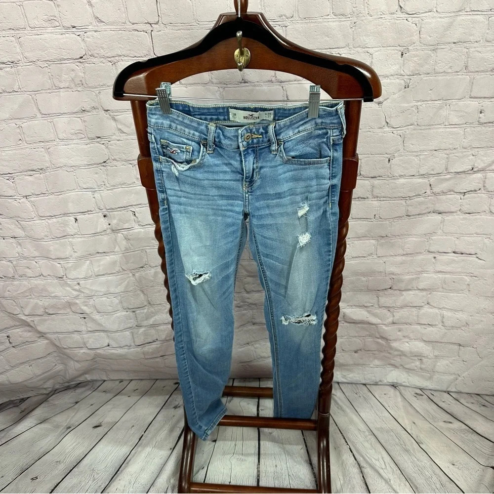 hollister distressed Jeans 3R